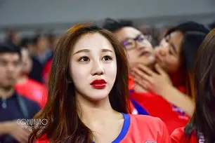 线上娱乐-包含天津泰达主场战胜重庆斯威，稳步前进的词条