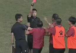 利物浦球员爆发冲突，被裁判红牌罚下(利物浦旧将曝猛料)